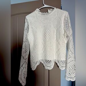 Ultra Pink lined crochet long bell sleeve top. Size M.